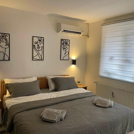 Apartman Afrodita Lux 1 Ni Екстериор снимка